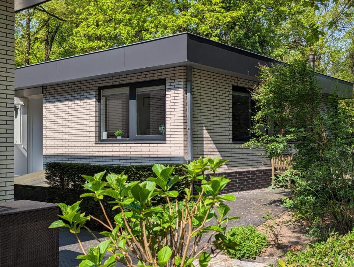 Luxe Bungalow "Zomeroord" Беекберген Екстериор снимка